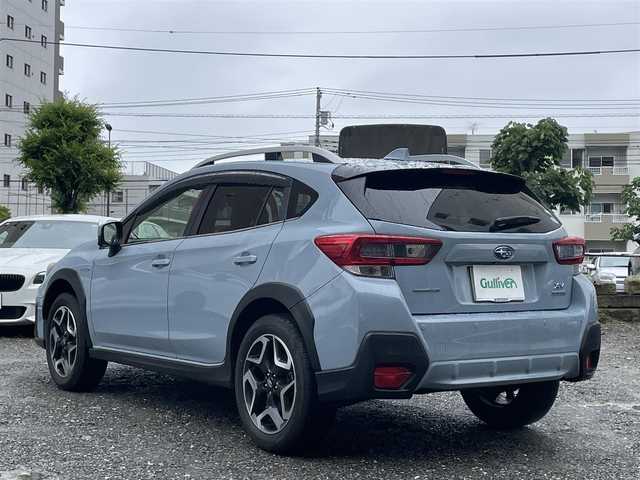 スバル ＸＶ ハイブリッド 2．0e－S アイサイト 東京都 2020(令2)年 0.5万km クールグレーカーキ 登録時走行距離4246km/ワンオーナー/純正メモリナビ/（DVD/フルセグTV/Bluetooth/MSV）/DIATONE SOUND/バックカメラ/ETC/前席パワーシート/D席メモリシート/X-MODE/ステアマチック/アイサイトver.3/・全車速追従機能付クルーズコントロール/・プリクラッシュブレーキ/・アイサイトツーリングアシスト/・アクティブレーンキープ/・AT誤発進抑制制御/・AT誤後進抑制制御/・後退時ブレーキアシスト/・車線逸脱警報/・ふらつき警報/・先行車発進お知らせ/ルーフレール/純正LEDヘッドライト/純正18インチアルミホイール/スマートキー/スペアキー1本/保証書/取扱説明書