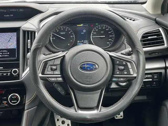 スバル ＸＶ ハイブリッド 2．0e－S アイサイト 東京都 2020(令2)年 0.5万km クールグレーカーキ 登録時走行距離4246km/ワンオーナー/純正メモリナビ/（DVD/フルセグTV/Bluetooth/MSV）/DIATONE SOUND/バックカメラ/ETC/前席パワーシート/D席メモリシート/X-MODE/ステアマチック/アイサイトver.3/・全車速追従機能付クルーズコントロール/・プリクラッシュブレーキ/・アイサイトツーリングアシスト/・アクティブレーンキープ/・AT誤発進抑制制御/・AT誤後進抑制制御/・後退時ブレーキアシスト/・車線逸脱警報/・ふらつき警報/・先行車発進お知らせ/ルーフレール/純正LEDヘッドライト/純正18インチアルミホイール/スマートキー/スペアキー1本/保証書/取扱説明書
