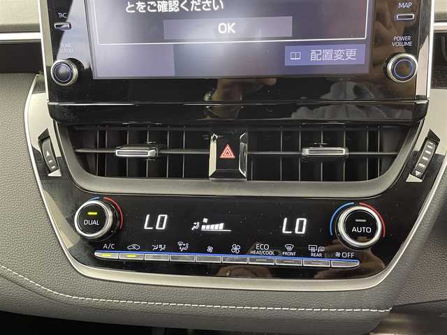 トヨタ カローラ スポーツ ハイブリッドG 群馬県 2022(令4)年 1.6万km アティチュードブラックマイカ/プラチナホワイトパールマイカ 純正ディスプレイオーディオ　バックカメラ　レーダークルーズコントロール　ＬＥＤライト　ＡＨＢ　シートヒーター　純正１６インチＡＷ　クリアランスソナー　ドライブレコーダー　プッシュスタート　禁煙車