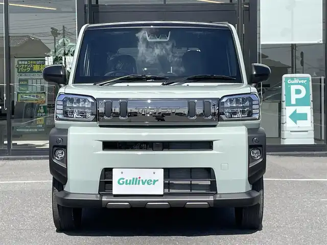 ダイハツ タフト G ダーククロムベンチャー 茨城県 2025(令7)年 0.1千km セラミックグリーンM 社外ナビ/【USB・AM・FM・BT・TV・DISC・SD】/ガラスルーフ/シートヒーター/レーダークルコン/Bカメラ/ブレーキホールド/前後コーナーセンサー/アイドリングストップ/ルーフレール/純正アルミホイール/横滑り防止装置/レーンキープアシスト/衝突被害軽減システム