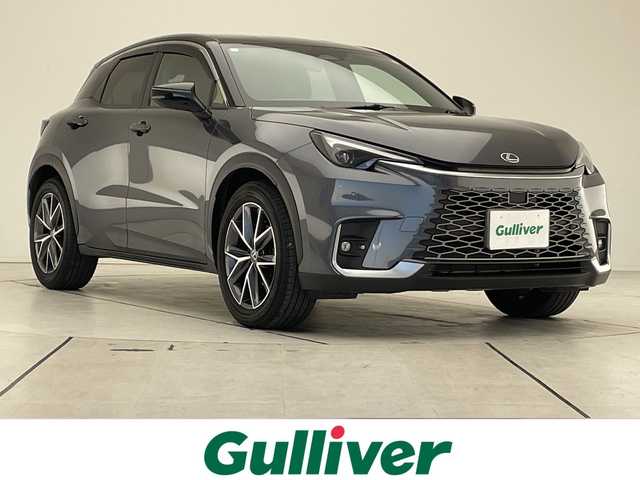 レクサス ＬＢＸ クール 愛知県 2024(令6)年 1.3万km 黒／グレー 純正10型ディスプレイオーディオ　ナビ機能なし/全方位カメラ/レーダークルーズコントロール/シートヒーター/バックカメラ/電動リアゲート/パワーシート/コーナーセンサー/純正アルミホイール/ブラインドスポットモニター/LEDヘッドライト/パドルシフト/ステアリングヒーター/オートマチックハイビーム/衝突軽減システム/Bluetooth/ステアリングスイッチ/スマートキー/プッシュスタート
