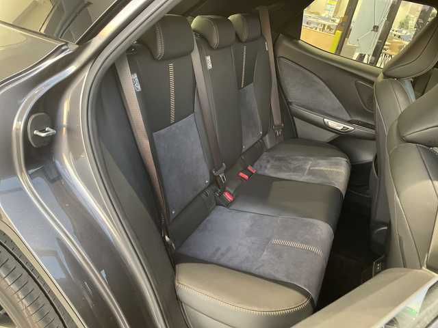 レクサス ＬＢＸ クール 愛知県 2024(令6)年 1.3万km 黒／グレー 純正10型ディスプレイオーディオ　ナビ機能なし/全方位カメラ/レーダークルーズコントロール/シートヒーター/バックカメラ/電動リアゲート/パワーシート/コーナーセンサー/純正アルミホイール/ブラインドスポットモニター/LEDヘッドライト/パドルシフト/ステアリングヒーター/オートマチックハイビーム/衝突軽減システム/Bluetooth/ステアリングスイッチ/スマートキー/プッシュスタート