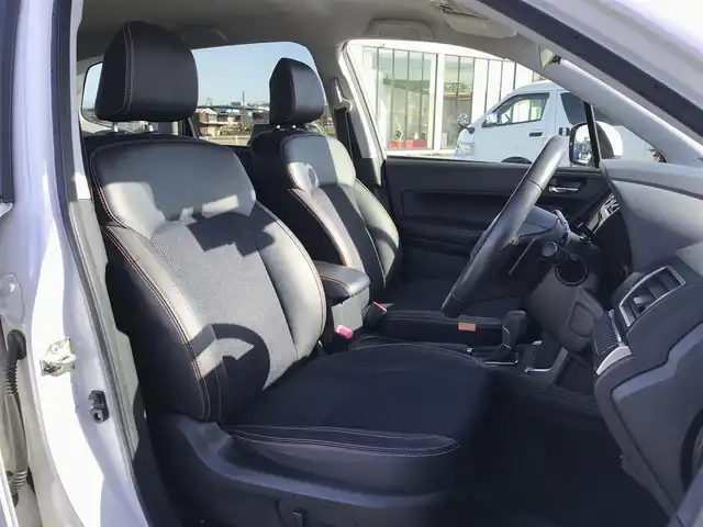 スバル フォレスター Xブレイク 鳥取県 2016(平28)年 5.9万km クリスタルホワイトP ４・W・D/純正ナビ/フルセグ/CD/DVD/BT/USB/バックカメラ/ドライブレコーダー・ETC/アドバンスドセイフティパッケージ/アイサイト/レーダークルーズコントロール/ハーフレザーシート/前後席シートヒーター/前席パワーシート/ルーフキャリア/THULE/パドルシフト/LEDヘットライト/フォグライト/純正17インチアルミホイール/プッシュエンジンスタート/スマートキー/フロアマット