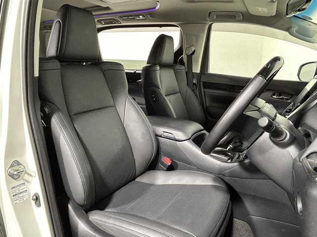 トヨタ アルファード S Cパッケージ 大阪府 2022(令4)年 1.5万km ホワイトパールクリスタルシャイン サンルーフ　黒革シート　後席モニター　純正ナビＴＶ　三眼ＬＥＤ　パワーシート／ヒーター／エアコン　電動リアゲート　ステアリングヒーター　衝突軽減　レーダーＣ　クリアランスソナー