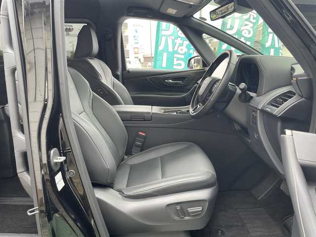 トヨタ アルファード Z 神奈川県 2023(令5)年 1万km ブラック ワンオーナー/純正コネクティッドナビ/　（Bluetooth・USB・Miracast・HDMI）/フルセグTV/純正フリップダウンモニター/左右独立ムーンルーフ/両側パワースライドドア/トヨタセーフティセンス/パノラミックビューモニター/パワーバックドア/LEDヘッドライト/LEDフォグライト/置くだけ充電/前後ドライブレコーダー/ステアリングヒーター/前席シートヒーター/エアシート/2列目シートヒーター/エアシート/ビルトインETC2.0/スマートキー×2/保証書/取扱説明書