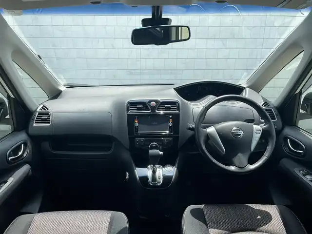日産 セレナ ハイウェイS S HV Aセーフ 愛知県 2014(平26)年 8.6万km ブリリアントホワイトパール エマージェンシーブレーキ付き/・純正メモリーナビ/・フルセグテレビ/・CD/DVD再生機能/・ミュージックサーバー（SD録音）/・Bluetooth/USB/AUX接続機能/・全方位カメラ/・ETC/・3列シート/・ウォークスルー/・両側電動スライドドア/・衝突軽減ブレーキ/・レーンキプアシスト/・純正16インチアルミホイール/・純正LEDヘッドライト/・オートライト/・コーナーセンサー/・クルーズコントロール/・スマートキー/・オートエアコン/・リアオートエアコン/・アイドリングストップ