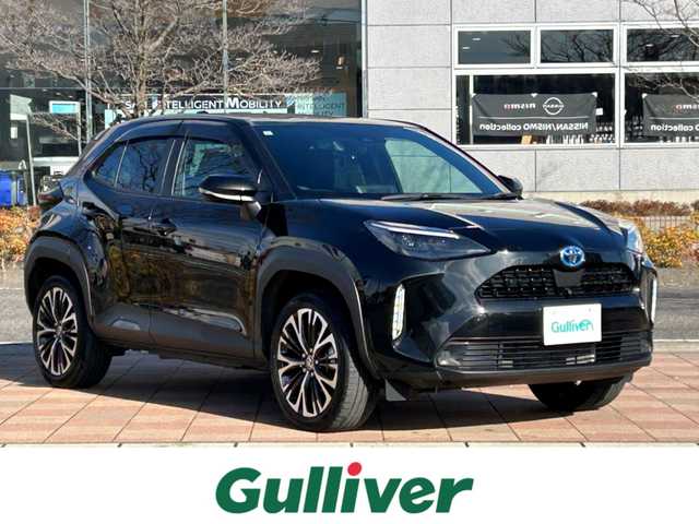 トヨタ ヤリスクロス ハイブリッド Z 福島県 2023(令5)年 2.5万km ブラックマイカ トヨタセーフティセンス/・プリクラッシュセーフティ/・レーントレーシングアシスト/・レーダークルーズコントロール/・オートマチックハイビーム/・ロードサインアシスト/・ブラインドスポットモニター/純正ディスプレイオーディオ/【Tコネクトナビ/USB/Bluetooth/Miracast】/パノラミックビューモニター/ビルトインETC/ヘッドアップディスプレイ/パワーバックドア/運転席パワーシート/前席シートヒーター/本革巻きステアリング/・ステアリングヒーター/・ステリングリモコン/LEDヘッドライト/純正フロアマット/純正ドアバイザー/取扱説明書/新車時保証書