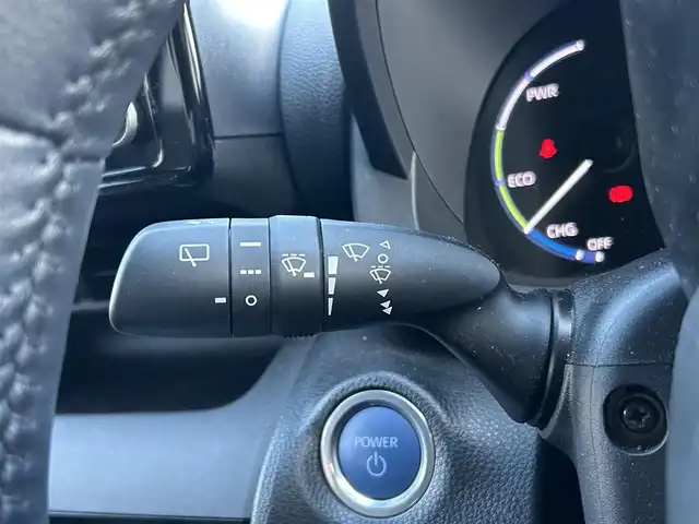 トヨタ ヤリスクロス ハイブリッド Z 福島県 2023(令5)年 2.5万km ブラックマイカ トヨタセーフティセンス/・プリクラッシュセーフティ/・レーントレーシングアシスト/・レーダークルーズコントロール/・オートマチックハイビーム/・ロードサインアシスト/・ブラインドスポットモニター/純正ディスプレイオーディオ/【Tコネクトナビ/USB/Bluetooth/Miracast】/パノラミックビューモニター/ビルトインETC/ヘッドアップディスプレイ/パワーバックドア/運転席パワーシート/前席シートヒーター/本革巻きステアリング/・ステアリングヒーター/・ステリングリモコン/LEDヘッドライト/純正フロアマット/純正ドアバイザー/取扱説明書/新車時保証書