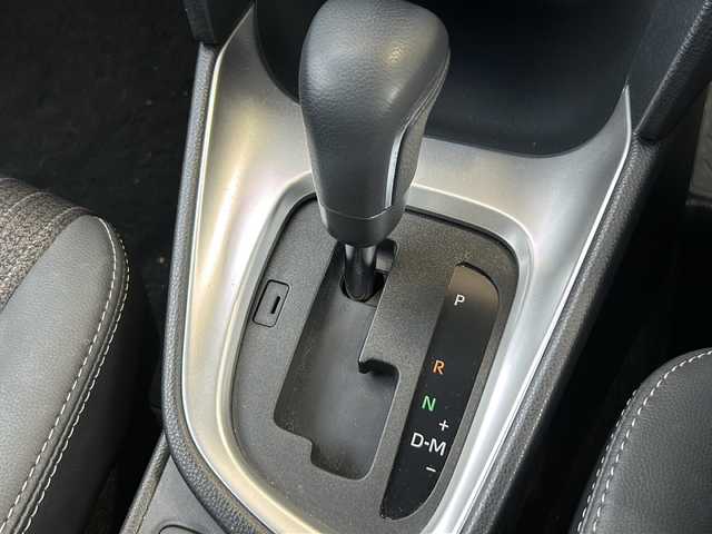 トヨタ ヤリスクロス Z 静岡県 2023(令5)年 1.2万km ブラックマイカ 純正ディスプレイオーディオ/・Bluetooth/・USB/・AppleCarPlay/・AndroidAuto/主要装備/・トヨタセーフティーセンス/・MTモード付AT/・追従クルコン/・バックカメラ/・ETC/・前ドラレコ/・シートヒーター/・パワーシート