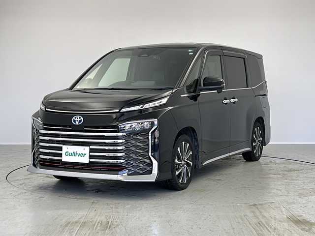 トヨタ ヴォクシー ハイブリッド S－Z 茨城県 2022(令4)年 3.5万km アティチュードブラックマイカ 純正１０．５型ナビ　バックモニター　フルセグＴＶ　シートヒーター　ＥＴＣ２．０　衝突軽減ブレーキ　レーンキープ　ＬＥＤライト　スマートキー　ＣＤ／ＤＶＤデッキ　ドライブレコーダー　純正アルミホイール
