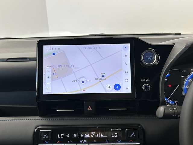 トヨタ ヴォクシー ハイブリッド S－Z 茨城県 2022(令4)年 3.5万km アティチュードブラックマイカ 純正１０．５型ナビ　バックモニター　フルセグＴＶ　シートヒーター　ＥＴＣ２．０　衝突軽減ブレーキ　レーンキープ　ＬＥＤライト　スマートキー　ＣＤ／ＤＶＤデッキ　ドライブレコーダー　純正アルミホイール
