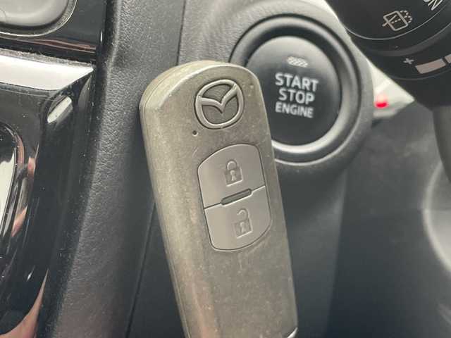 マツダ ＣＸ－５ XD 愛知県 2014(平26)年 6.8万km クリスタルホワイトパールマイカ 純正ナビ/レーダークルーズコントロール/CD DVD/Bluetooth/バックカメラ/LEDヘッドライト/キャリパー/ETC/ステアリングスイッチ/スマートキー/プッシュスタート