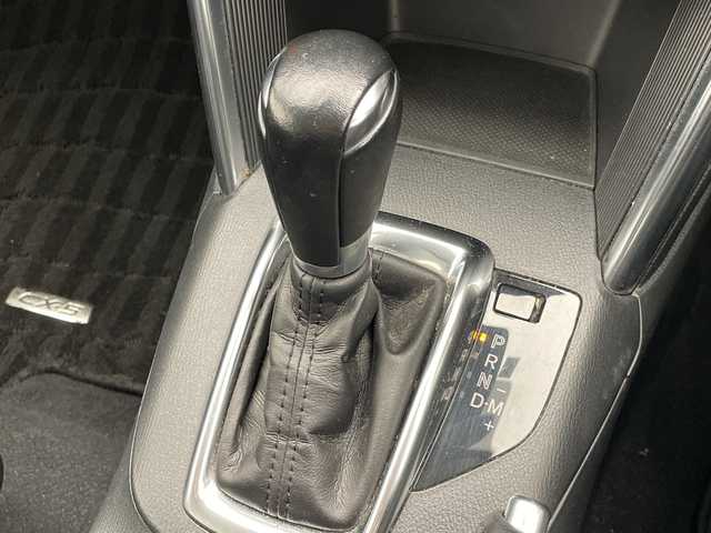 マツダ ＣＸ－５ XD 愛知県 2014(平26)年 6.8万km クリスタルホワイトパールマイカ 純正ナビ/レーダークルーズコントロール/CD DVD/Bluetooth/バックカメラ/LEDヘッドライト/キャリパー/ETC/ステアリングスイッチ/スマートキー/プッシュスタート