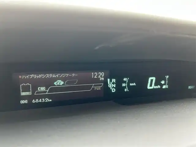 トヨタ プリウス S 福岡県 2013(平25)年 6.9万km ボルドーマイカメタリック 純正メモリーナビ：NSCP-W62/(AM/FM/SD/TV/Bluetooth)/バックカメラ/ETC/ウィンカーミラー/電動格納ミラー/ステアリングスイッチ/ドアバイザー/プッシュスタート/純正フロアマット/スマートキー/電格ミラー/社外ドライブレコーダー/フォグランプ/PWRモード/EVモード/ECOモード/スペアキー×1/保証書/取扱説明書