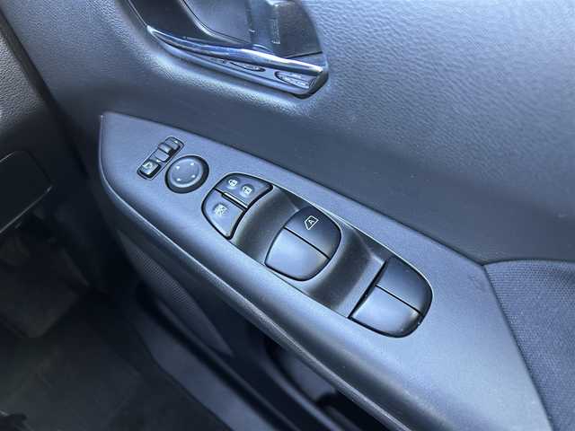 日産 セレナ ハイウェイスター V 群馬県 2020(令2)年 2.1万km ダークメタルグレー ワンオーナー/純正10インチ(SD)ナビ/アラウンドビューモニター/両側パワースライドドア/ハンズフリースライドドア/純正ナビ連動 前方ドラレコ（DH5-D）/プロパイロット/クルーズコントロール/レーンキープアシスト/ふらつき警報装置/ブラインドスポットモニター/エマージェンシーブレーキ/電動パーキングブレーキ/ブレーキオートホールド/純正ナビ連動 ETC/アイドリングストップ/ECOモード/オートライト/フロントフォグランプ/電動格納ウインカーミラー/保証書/取扱説明書/点検記録簿/スペアキー1本