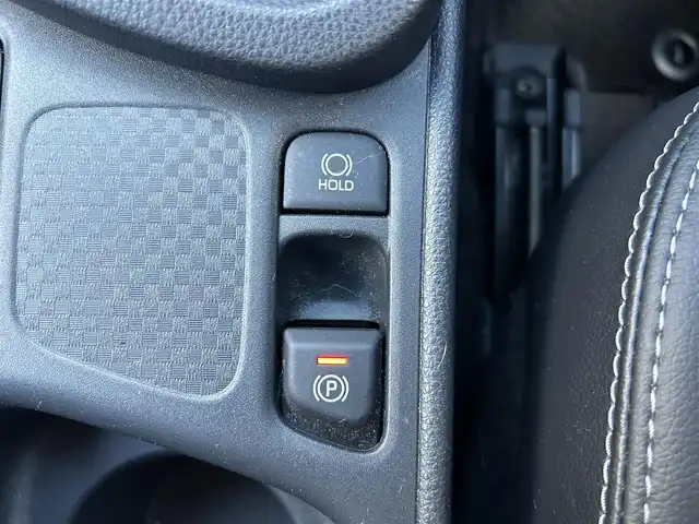 トヨタ ヤリスクロス ハイブリッド Z 福島県 2023(令5)年 1.5万km ブラックマイカ トヨタセーフティセンス/・プリクラッシュセーフティ/・レーントレーシングアシスト/・レーダークルーズコントロール/・オートマチックハイビーム/・ロードサインアシスト/純正ディスプレイオーディオ/【USB/Bluetooth/Miracast】/バックカメラ/ビルトインETC/前席シートヒーター/本革巻きステアリング/・ステアリングヒーター/・ステリングリモコン/運転席パワーシート/前席シートヒーター/LEDヘッドライト/・オートライト/スマートキー/・プッシュスタート/純正フロアマット