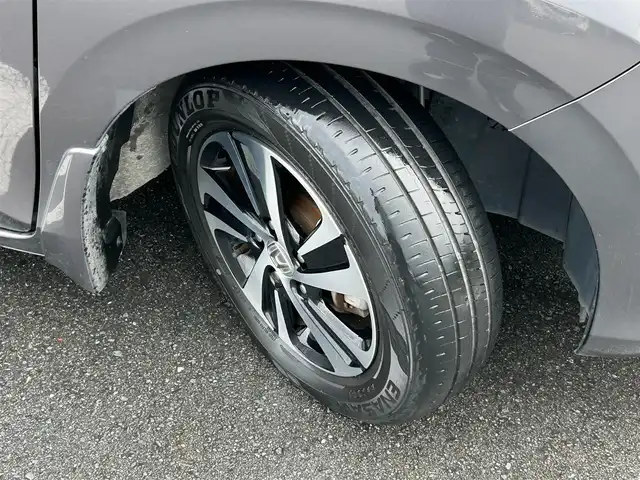ホンダ フリード G ホンダセンシング 静岡県 2016(平28)年 6.1万km モダンスティールM HondaSENSING/純正9インチプレミアムインターナビ/ （VXM-175VFNi）/   AM FM CD DVD Bluetooth SD MusicRack/フルセグTV/バックモニター/ビルトインETC/両側パワースライドドア/アダプティブクルーズコントロール/アイドリングストップ/ステアリングスイッチ/ウォークスルー/純正15インチアルミホイール/本革巻ステアリング/電動格納ミラー/ドアバイザー/スマートキー＆プッシュスタート