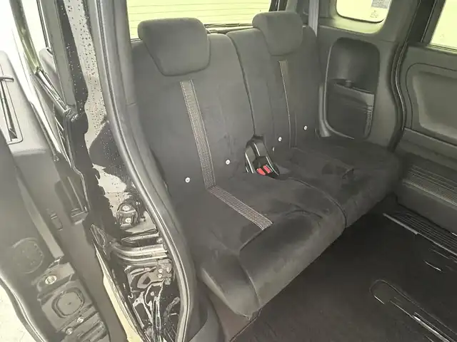 ホンダ Ｎ ＢＯＸ カスタム G EX ホンダセンシング 岡山県 2017(平29)年 7.3万km クリスタルブラックパール ワンオーナー/ホンダセンシング/・衝突被害軽減ブレーキ/・アダプティブクルーズコントロール/・車線維持支援システム/・オートハイビーム/純正8型SDナビゲーション/(CD/DVD/BT/SD/USB/AUX/フルセグTV)/バックカメラ/ビルトインETC/両側パワースライドドア/純正前方ドライブレコーダー/純正14インチアルミ/純正リアスポイラー/純正フロアマット/ステアリングリモコン/アイドリングストップ/リアサンシェイド/チルトステアリング/ウィンカーミラー/シートリフター/ドアバイザー/横滑り防止/スマートキー×2/新車保証書/取扱説明書/ナビ取扱説明書