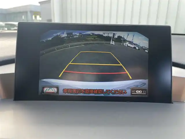 レクサス ＮＸ 200t 富山県 2016(平28)年 7.4万km ホワイトノーヴァガラスフレーク メーカーナビ/フルセグＴＶ/Bluetooth/Blu-ray再生/ＤＶＤ再生/バックカメラ/革シート/パワーシート/シートヒーター/エアシート/コーナーセンサー/パワーバックドア/プリクラッシュセーフティ/レーダークルーズコントロール/レーンディパーチャーアラート/ビルトインＥＴＣ2.0/AC１００V電源/LEDオートライト/LEDフォグライト