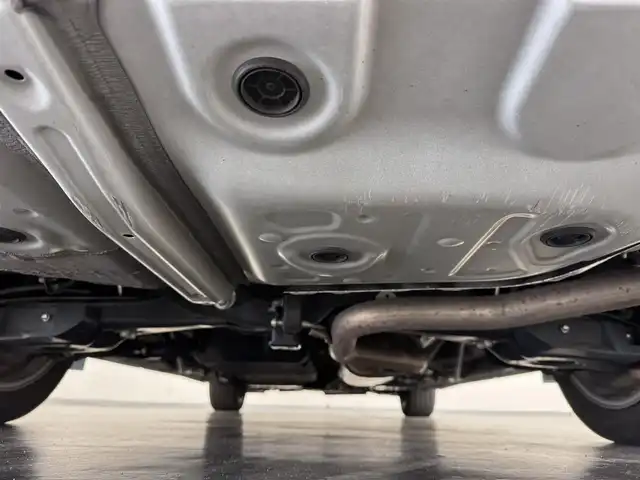 トヨタ アルファード S Cパッケージ 三重県 2022(令4)年 4.9万km ホワイトパールクリスタルシャイン ガソリン/FF/MTモード付インパネCVT/純正 9インチナビ/（AM/FM/CD/DVD/USB/iPod/Bluetooth/Miracast/TV/CarPlay/AndroidAuto）/12.1インチ後席モニター V12T-R68C/バックカメラ/両側パワースライドドア/ドライブレコーダー前後/ETC/Toyota Safety Sense/・プリクラッシュセーフティ/・レーントレーシングアシスト/・アダプティブハイビームシステム/・レーダークルコン/・ロードサインアシスト/・パーキングサポートブレーキ（静止物・後方接近車両*）/・【OP】ブラインドスポットモニター＋リヤクロストラフィックアラート/装備/・【OP】ツインムーンルーフ/・【OP】デジタルインナーミラー/・黒革（合皮）シート/・パワーシート（D/N/2nd）/・シートヒーター＆ベンチレーション（D/N）/・ステアリングヒーター/・パワーバックドア/・オートワイパー/・AC100Vコンセント（100W）/・3眼LEDヘッドランプ/・左右＋後席独立オートエアコン/・純正18inAW/・スマートキーx1/など