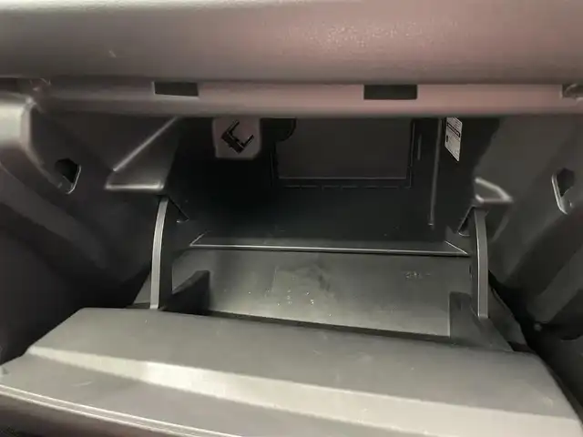 日産 リーフ ニスモ 鹿児島県 2018(平30)年 5.3万km ブリリアントホワイトパール/スーパーブラック 2トーン 禁煙車/アラウンドビューモニター/純正ナビ/　（Bluetooth接続.CD.DVD.フルセグTV)/デジタルインナーミラー/テレビキャンセラー/ETC/ドライブレコーダー/プロパイロット/BSM/前席シートヒーター/ステアリングヒーター/電動パーキングブレーキ/本革巻きステアリング/革調シートカバー/電動格納ミラー/純正フロアマット/純正アルミホイール