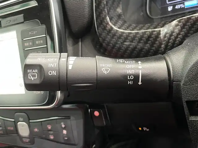 日産 リーフ ニスモ 鹿児島県 2018(平30)年 5.3万km ブリリアントホワイトパール/スーパーブラック 2トーン 禁煙車/アラウンドビューモニター/純正ナビ/　（Bluetooth接続.CD.DVD.フルセグTV)/デジタルインナーミラー/テレビキャンセラー/ETC/ドライブレコーダー/プロパイロット/BSM/前席シートヒーター/ステアリングヒーター/電動パーキングブレーキ/本革巻きステアリング/革調シートカバー/電動格納ミラー/純正フロアマット/純正アルミホイール