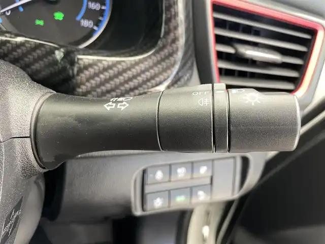 日産 リーフ ニスモ 鹿児島県 2018(平30)年 5.3万km ブリリアントホワイトパール/スーパーブラック 2トーン 禁煙車/アラウンドビューモニター/純正ナビ/　（Bluetooth接続.CD.DVD.フルセグTV)/デジタルインナーミラー/テレビキャンセラー/ETC/ドライブレコーダー/プロパイロット/BSM/前席シートヒーター/ステアリングヒーター/電動パーキングブレーキ/本革巻きステアリング/革調シートカバー/電動格納ミラー/純正フロアマット/純正アルミホイール