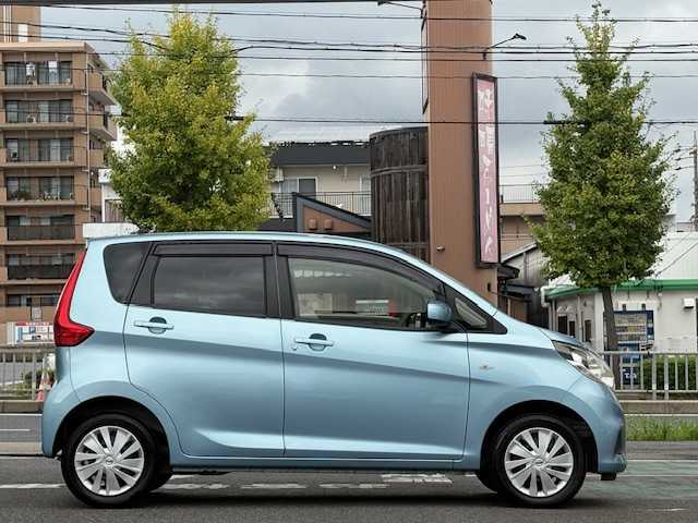 日産 デイズ J 愛知県 2016(平28)年 2.3万km アイスブルー /電動格納ミラー//ETC//ドアバイザー//前方ドラレコ//ワンセグTV//FM/AM//CD//USB//パナソニックナビ【CN-E２０５D】