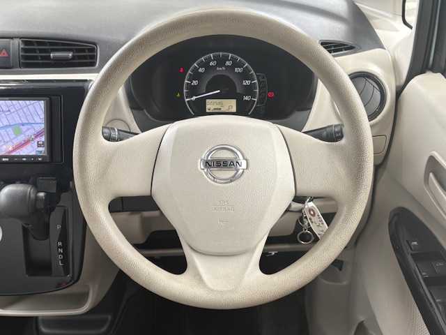 日産 デイズ J 愛知県 2016(平28)年 2.3万km アイスブルー /電動格納ミラー//ETC//ドアバイザー//前方ドラレコ//ワンセグTV//FM/AM//CD//USB//パナソニックナビ【CN-E２０５D】