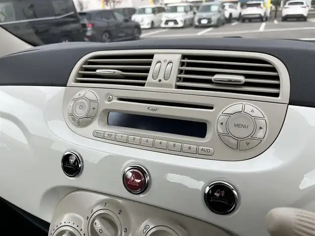 フィアット ５００Ｃ 1．2 ポップ 鳥取県 2015(平27)年 4.6万km 白 純正CDオーディオ/バックカメラ/横滑り防止装置/キーレスキー/MTモード付AT/キセノンヘットライト/フォグライト/ステアリングスイッチ/フロアマット/純正ホイールキャップ/スペアキー