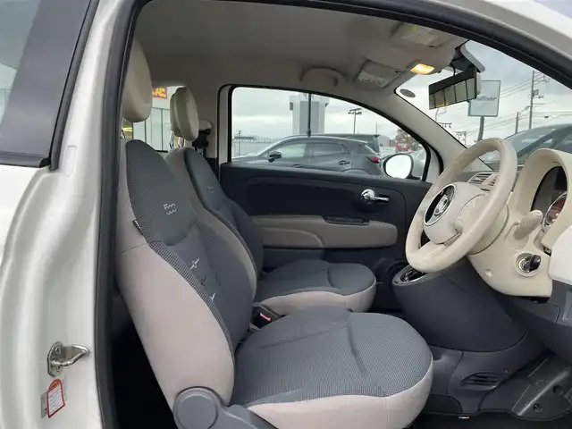 フィアット ５００Ｃ 1．2 ポップ 鳥取県 2015(平27)年 4.6万km 白 純正CDオーディオ/バックカメラ/横滑り防止装置/キーレスキー/MTモード付AT/キセノンヘットライト/フォグライト/ステアリングスイッチ/フロアマット/純正ホイールキャップ/スペアキー