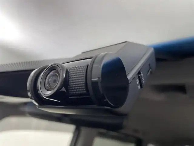 ホンダ ステップワゴン モデューロX ホンダセンシング 埼玉県 2020(令2)年 4.6万km プラチナホワイトパール 純正９型ナビ　Ｂカメラ　両側電動　ＥＴＣ　ドライブレコーダー　ＬＥＤヘッドライト アイドリングストップ ＭＴモード付 フルセグ ＢＴ フルフラット ウォークスルー 半革シート 純正フロアマット