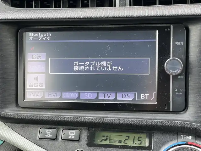 トヨタ アクア S 石川県 2012(平24)年 7.6万km 白 ワンオーナー/社外ＳＤナビ/フルセグＴＶ/ＣＤ/ＤＶＤ/バックカメラ/ETC/フロアマット/ドアバイザー/１６インチアルミ/スマートキー/オートライト