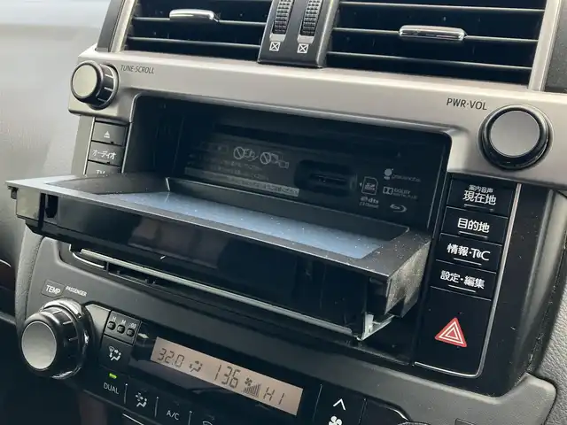 トヨタ ランドクルーザー プラド TX Lパッケージ 道南・函館 2016(平28)年 6.8万km ホワイトパールクリスタルシャイン /純正ナビ//フルセグTV//寒冷地仕様//バックカメラ//シートヒーター//ETC//パワーシート//コーナーセンサー//クルーズコントロール//オートライト//HIDヘッドライト//ステアリングスイッチ