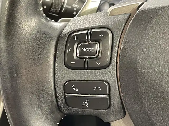 レクサス ＮＸ 300h Iパッケージ 愛知県 2018(平30)年 4万km ソニッククォーツ 純正10.3インチディスプレイ/衝突軽減ブレーキ/レーダークルーズコントロール/ビルトインETC2.0/シートヒーター/3眼LEDヘッドライト/バックカメラ/サイドビューカメラ/ドライブレコーダー/ブラインドスポットモニター/ステアリングヒーター/メモリ機能付きパワーシート/電動リアゲート/フルセグTV/Bluetooth/コーナーセンサー/レーンキープアシスト/オートハイビーム/プッシュスタート/USB接続/スマートキー/CD/DVD再生/ミュージックサーバー/ミュージックプレイヤー接続/純正フロアマット/純正アルミホイール/オートライト/L-texシート/禁煙車/パドルシフト/電動格納ミラー/フォグランプ/ステアリングリモコン/オートエアコン/電動パーキングブレーキ/オートブレーキホールド/横滑り防止装置