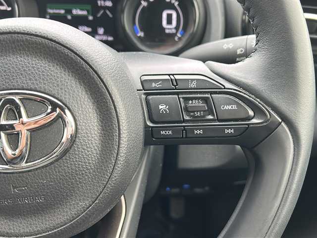トヨタ ヤリス ハイブリッド Z 千葉県 2020(令2)年 4.1万km ブラック ８インチナビ　バックカメラ　クルコン　ＥＴＣ　レーンアシスト　シートヒーター　ドラレコ BT セーフティセンス 純正16AW　ＬＥＤライト　オートライト　オートマチックハイビーム スマートキー