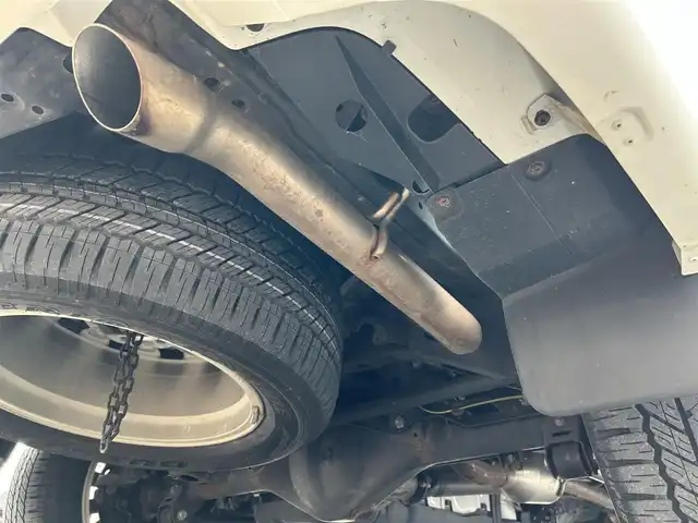 トヨタ ランドクルーザー プラド TX Lパッケージ 滋賀県 2018(平30)年 5万km ホワイトパールクリスタルシャイン ディーゼル/4WD(F4)/6速AT/純正ナビ【B9129】/（フルセグ/AM/FM/CD/DVD/Bluetooth/USB/SD）/プリクラッシュブレーキアシスト	/ブレーキアシスト	/ヒルスタート（坂道発進）アシスト	/ブラインドスポットモニター/レーンキープアシスト	/バックカメラ前/後/360°カメラ（フロント/サイド/バック）/ETC/レーダークルーズ/オートハイビーム/フロント・リアエアロ/ヘッドライトウォッシャー/前後コーナーセンサー/センターデフフロック/シートヒーターD/N席/ベンチレーションD/N席/MTモード付AT/D/N席パワーシート/電動格納サードシート/19インチ純正AW/ウッドコンビステアリング/テレビキャンセラー/横滑り防止/純正エンジンスターター/USBポート/純正マット/プッシュスタート/ウィンカーミラー/電動格納ミラー