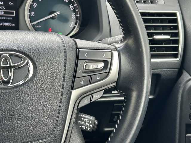 トヨタ ランドクルーザー プラド TX Lパッケージ 滋賀県 2018(平30)年 5万km ホワイトパールクリスタルシャイン ディーゼル/4WD(F4)/6速AT/純正ナビ【B9129】/（フルセグ/AM/FM/CD/DVD/Bluetooth/USB/SD）/プリクラッシュブレーキアシスト	/ブレーキアシスト	/ヒルスタート（坂道発進）アシスト	/ブラインドスポットモニター/レーンキープアシスト	/バックカメラ前/後/360°カメラ（フロント/サイド/バック）/ETC/レーダークルーズ/オートハイビーム/フロント・リアエアロ/ヘッドライトウォッシャー/前後コーナーセンサー/センターデフフロック/シートヒーターD/N席/ベンチレーションD/N席/MTモード付AT/D/N席パワーシート/電動格納サードシート/19インチ純正AW/ウッドコンビステアリング/テレビキャンセラー/横滑り防止/純正エンジンスターター/USBポート/純正マット/プッシュスタート/ウィンカーミラー/電動格納ミラー
