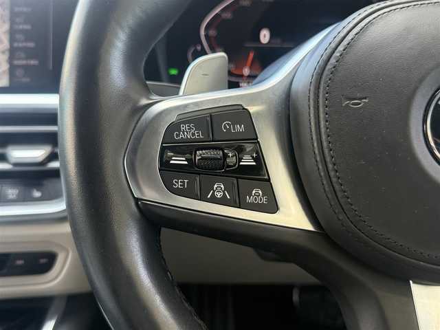 ＢＭＷ ＢＭＷ ３２０ｄ xDrive Mスポーツ 愛知県 2021(令3)年 4万km 黒 /正規ディーラー車//禁煙車//ハイラインパッケージ//コンフォートパッケージ//メーカーナビ//Bluetooth/USB/CarPlay/AndroidAuto//スクリーンミラーリング//ライブコックピット//パノラマビューモニター//ミラー一体型ETC//ドライブレコーダー//ワイヤレスチャージング//白革シート//シートヒーター//パワーシート/D席メモリー式//ランバーサポート//パワーバックドア//インテリジェントセーフティ//衝突回避・被害軽減ブレーキ//ドライバーアシスタンスシステム//レーンディパーチャーウォーニング//レーンチェンジウォーニング//レーンチェンジアシスト//レーダークルーズコントロール//アクティブPDC//パーキングアシスト//パドルシフト/MTモード付きAT//純正19インチAW//DTC//アイドリングストップ//プッシュスタート//コンフォートアクセス//革巻きステアリング//ステアリングリモコン//LEDオートヘッドライト//フロント・リヤフォグランプ//オートハイビーム//アンビエントライト//革巻きステアリング//純正フロアマット//純正バイザー//保証書/取扱説明書//ディーラー点検整備記録簿R4.6.7