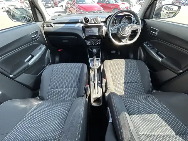 スズキ スイフト RSt 愛知県 2018(平30)年 7.4万km 黒 スマートキー/プッシュスタート/社外ナビ/フルセグTV/BT/デュアルブレーキサポート/レーダークルーズコントロール/オートライト/ビルトインETC/純正フロアマット/運転席シートヒーター /純正ドアバイザー/純正16インチAW