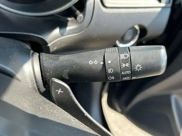 スズキ スイフト RSt 愛知県 2018(平30)年 7.4万km 黒 スマートキー/プッシュスタート/社外ナビ/フルセグTV/BT/デュアルブレーキサポート/レーダークルーズコントロール/オートライト/ビルトインETC/純正フロアマット/運転席シートヒーター /純正ドアバイザー/純正16インチAW