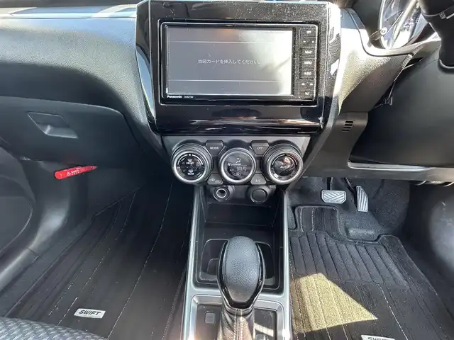 スズキ スイフト RSt 愛知県 2018(平30)年 7.4万km 黒 スマートキー/プッシュスタート/社外ナビ/フルセグTV/BT/デュアルブレーキサポート/レーダークルーズコントロール/オートライト/ビルトインETC/純正フロアマット/運転席シートヒーター /純正ドアバイザー/純正16インチAW