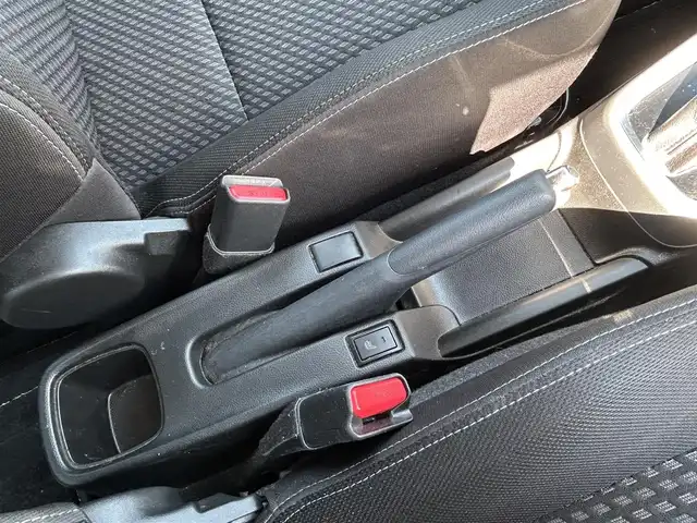 スズキ スイフト RSt 愛知県 2018(平30)年 7.4万km 黒 スマートキー/プッシュスタート/社外ナビ/フルセグTV/BT/デュアルブレーキサポート/レーダークルーズコントロール/オートライト/ビルトインETC/純正フロアマット/運転席シートヒーター /純正ドアバイザー/純正16インチAW