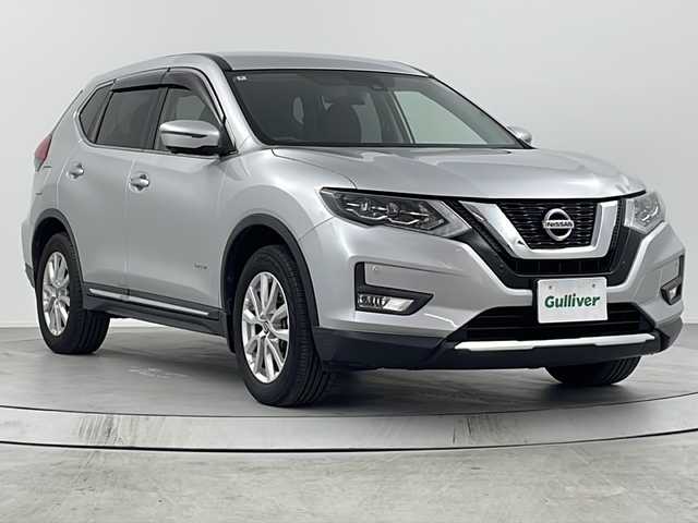 日産 エクストレイル ハイブリッド 20X 熊本県 2018(平30)年 4.8万km ブリリアントシルバー 禁煙車/４WD/衝突被害軽減ブレーキ/レーンキープアシスト/純正ナビ/AM/FM/CD/DVD/フルセグTV/Bluetooth/AUX/バックカメラ/全方位カメラ/ハーフレザーシート/スマートルームミラー/パワーバックドア/ダウンヒルアシストコントロール/ETC/フォグランプ/LEDヘッドライト/純正17インチアルミホイール/純正フロアマット/ステアリングリモコン/スマートキー/ABS/横滑り防止装置