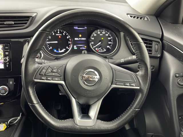 日産 エクストレイル ハイブリッド 20X 熊本県 2018(平30)年 4.8万km ブリリアントシルバー 禁煙車/４WD/衝突被害軽減ブレーキ/レーンキープアシスト/純正ナビ/AM/FM/CD/DVD/フルセグTV/Bluetooth/AUX/バックカメラ/全方位カメラ/ハーフレザーシート/スマートルームミラー/パワーバックドア/ダウンヒルアシストコントロール/ETC/フォグランプ/LEDヘッドライト/純正17インチアルミホイール/純正フロアマット/ステアリングリモコン/スマートキー/ABS/横滑り防止装置