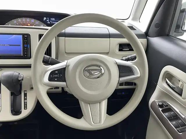 ダイハツ ムーヴ キャンバス X メイクアップ リミテッド SAⅢ 熊本県 2018(平30)年 2.8万km パールホワイトⅢ/ナチュラルベージュマイカメタリック 2トーン 禁煙車　/純正ナビNMZK-W69D2（ＣＤ・ＤＶＤ・フルセグ・ＢＴ・ＳＤ・ＵＳＢ）/全周囲カメラ　/ＥＴＣ　/両側パワースライドドア　/衝突軽減ブレーキ　/横滑り防止　/アイドリングストップ/純正フロアマット　/オートライト/フォグライト/スマートキー/プッシュスタート/保証書/取扱説明書
