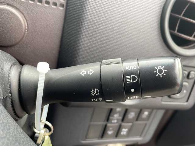 トヨタ ポルテ G 新潟県 2016(平28)年 8.4万km クリームベージュ 4WD/ナビレディパッケージ/・ステアリングスイッチ（オーディオ操作）/・バックカメラ/スマートエントリーパッケージ/(Bluetooth/ワンセグTV/AM/FM/CD/SD/AUX)/EBD（電子制動力配分制御）付ABS/・スマートエントリー&スタートシステム/・盗難防止システム/・オート電動格納式リモコンカラードドアミラー/ステアリングヒーター(ステアリングスイッチ付き)/シートヒーター(運転席・助手席)/寒冷地仕様/純正ナビ/ブレーキアシスト/ビークル・スタビリティ・コントロール/トラクション・コントロール/ドライブスタートコントロール/ヒルスタートアシストコントロール/片側パワースライドドア/純正ETC/純正ドライブレコーダー