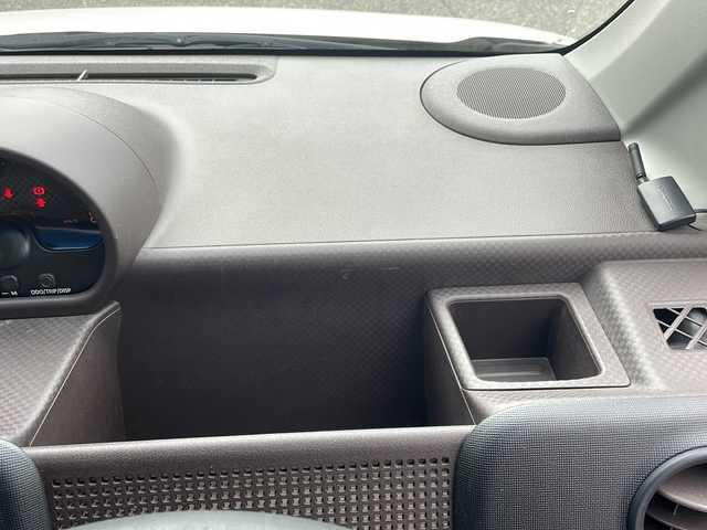 トヨタ ポルテ G 新潟県 2016(平28)年 8.4万km クリームベージュ 4WD/ナビレディパッケージ/・ステアリングスイッチ（オーディオ操作）/・バックカメラ/スマートエントリーパッケージ/(Bluetooth/ワンセグTV/AM/FM/CD/SD/AUX)/EBD（電子制動力配分制御）付ABS/・スマートエントリー&スタートシステム/・盗難防止システム/・オート電動格納式リモコンカラードドアミラー/ステアリングヒーター(ステアリングスイッチ付き)/シートヒーター(運転席・助手席)/寒冷地仕様/純正ナビ/ブレーキアシスト/ビークル・スタビリティ・コントロール/トラクション・コントロール/ドライブスタートコントロール/ヒルスタートアシストコントロール/片側パワースライドドア/純正ETC/純正ドライブレコーダー