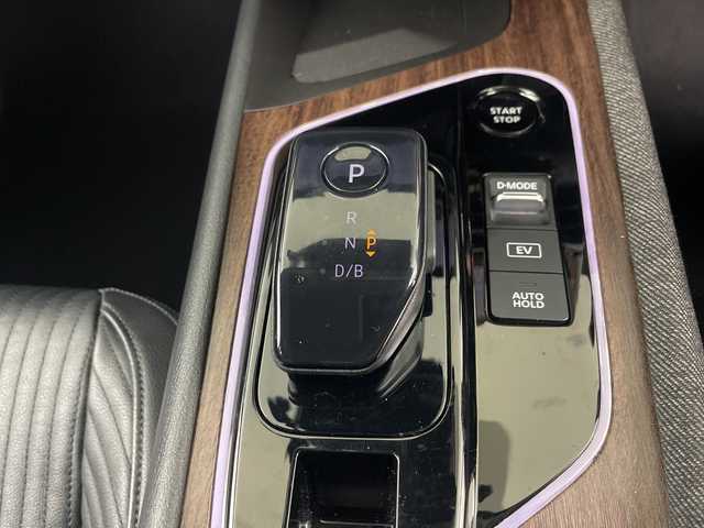 日産 オーラ 埼玉県 2022(令4)年 3.1万km 黒 BOSEサウンド/純正ナビ/（AM/FM/BT/HDMI/AppleCarPlay/AndroidAuto）/全方位カメラ/ドライブレコーダー/ビルトインETC2.0/ワイヤレス充電器/プロパイロット/衝突軽減ブレーキ/ブラインドスポットモニター/デジタルインナーミラー/オートブレーキホールド/クリアランスソナー/レザーシート/フルセグテレビ/オートLEDライト/プッシュスタート/　　