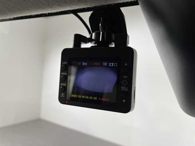 ダイハツ ムーヴ キャンバス G メイクアップ SA Ⅲ 福岡県 2018(平30)年 5.3万km パールホワイトⅢ/ナチュラルベージュマイカメタリック 2トーン 禁煙車/社外メモリナビ/・CD/DVD/BT/フルセグTV/・バックモニター/スマートアシスト３/両側パワースライドドア/ドライブレコーダー前後/LEDヘッドライト/・オートライト/・フォグランプ/スマートキー/・スペアキー/・プッシュスタート/アイドリングストップ/純正フロアマット/純正ドアバイザー